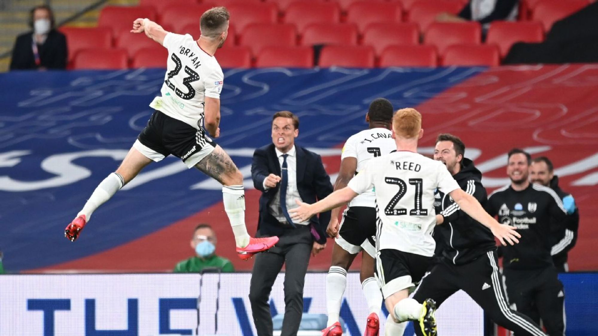 更让人惊讶 更让人惊讶